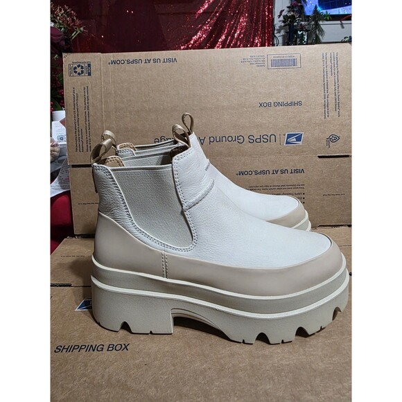UGG SEA SALT BRISBANE CHELSEA WATERPROOF PLATFORM BOOTS WOMEN' US 9.5 EUR 40.5 - Picture 4 of 7